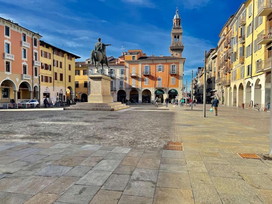 Prestigioso Attico A Passo Duomo By Revenue House Διαμέρισμα Καζάλε Μονφερράτο Εξωτερικό φωτογραφία